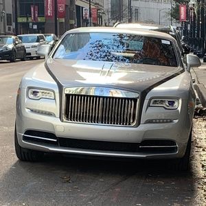 Meet your Posher, Julian